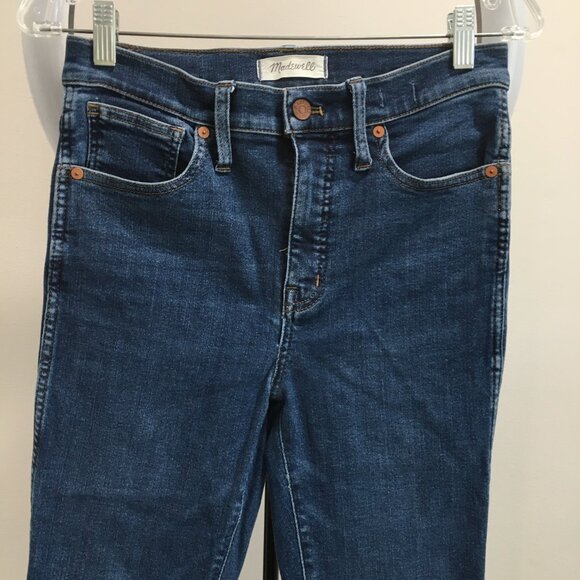MADEWELL Petite 5 Pocket Logo Hardware Med/Dark Wash 10" High Rise Skinny Jeans - Picture 5 of 9